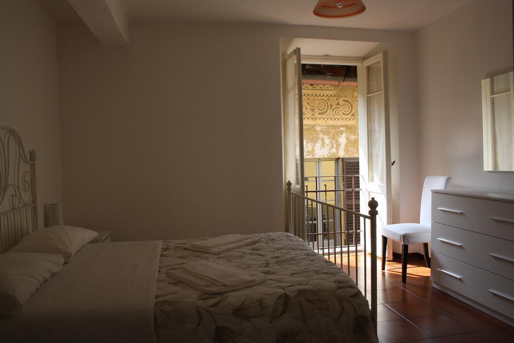 Hotel Vapore Торно Екстер'єр фото